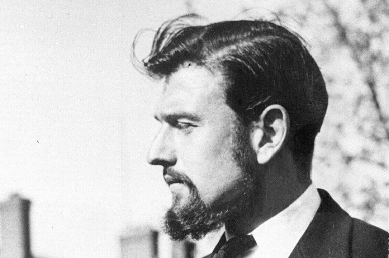 Komunizmas – tai nuostabi idėja, būtent jai priklauso ateitis… tiesiog žmonija dar yra nesubrendusi jai.“